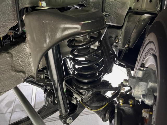 ジムニーノマド FC 4WD 衝突被害軽減装置 レーダークルーズ 禁煙車 シートヒーター コーナーセンサー レーンキープ スマートキー LEDヘッド オートマチックハイビーム 純正15インチアルミ オートハイビーム(20枚目)