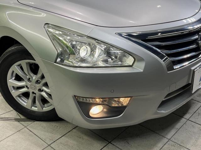 ティアナ ＸＬ　ナビＡＶＭパッケージ　純正ナビ　全周囲カメラ　衝突軽減装置　禁煙車　ドラレコ　コーナーセンサー　スマートキー　ＨＩＤヘッド　ＥＴＣ　クルコン　純正１６インチアルミ　オートライト　デュアルオートエアコン　パワーシート（12枚目）