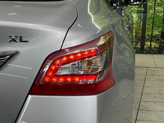 ティアナ ＸＬ　ナビＡＶＭパッケージ　純正ナビ　全周囲カメラ　衝突軽減装置　禁煙車　ドラレコ　コーナーセンサー　スマートキー　ＨＩＤヘッド　ＥＴＣ　クルコン　純正１６インチアルミ　オートライト　デュアルオートエアコン　パワーシート（54枚目）