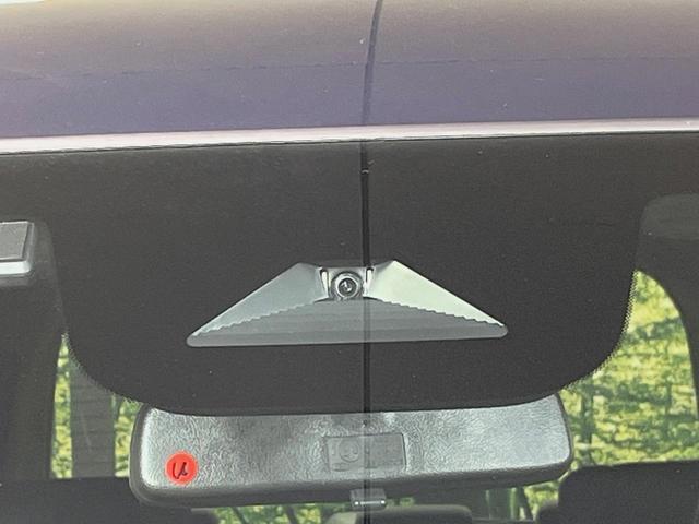 �y�z���_�Z���V���O�z���s���ɑO���̎ԗ�����F�����A�Փ˂������Ȏ��͌x��ƃu���[�L�ŏՓˉ���Ɣ�Q�y�����A�V�X�g�B�����S�Ƀh���C�u�����y���݂��������܂��B