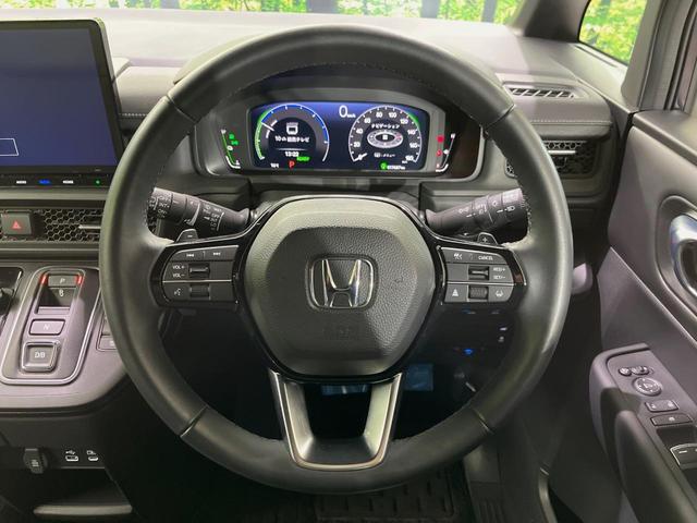 �y�����v�����X�e�A�����O�z�㎿�Ȋv���g�p���邱�ƂŁA��ɂ����������݂ƂĂ��^�]���₷���n���h���ł���