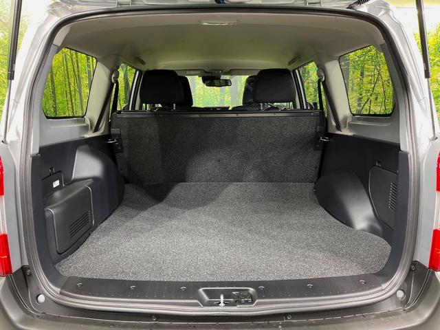 プロボックス ハイブリッドF 登録済未使用車 バックカメラ 100V電源 衝突被害軽減システム スマートキー オートハイビーム 車線逸脱警報 オートライト オートエアコン 純正14インチスチールホイール(10枚目)