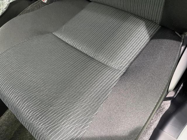 プロボックス ハイブリッドF 登録済未使用車 バックカメラ 100V電源 衝突被害軽減システム スマートキー オートハイビーム 車線逸脱警報 オートライト オートエアコン 純正14インチスチールホイール(31枚目)