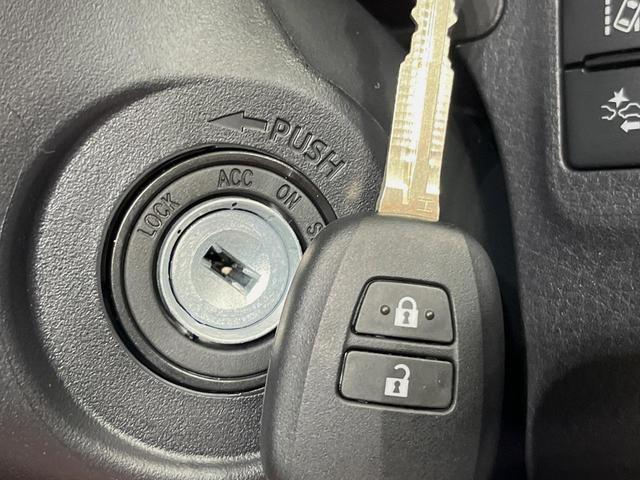 プロボックス ハイブリッドF 登録済未使用車 バックカメラ 100V電源 衝突被害軽減システム スマートキー オートハイビーム 車線逸脱警報 オートライト オートエアコン 純正14インチスチールホイール(34枚目)