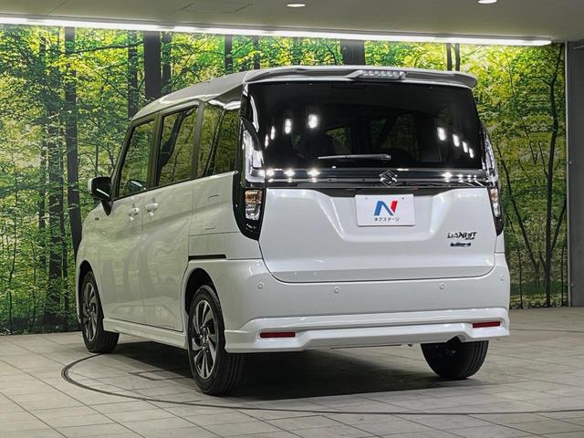 ソリオバンディット ハイブリッドＭＶ　登録済未使用車　メーカー９型ナビ　両側電動ドア　全周囲カメラ　衝突被害軽減システム　レーダークルーズ　コーナーセンサー　スマートキー　ＬＥＤヘッド　純正１５インチアルミ　オートハイビーム　車線逸脱警報（21枚目）
