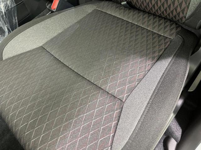 ソリオバンディット ハイブリッドＭＶ　登録済未使用車　メーカー９型ナビ　両側電動ドア　全周囲カメラ　衝突被害軽減システム　レーダークルーズ　コーナーセンサー　スマートキー　ＬＥＤヘッド　純正１５インチアルミ　オートハイビーム　車線逸脱警報（30枚目）