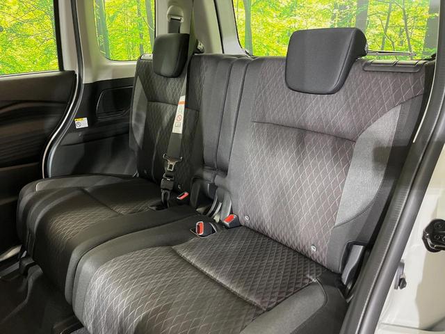 ソリオバンディット ハイブリッドＭＶ　登録済未使用車　メーカー９型ナビ　両側電動ドア　全周囲カメラ　衝突被害軽減システム　レーダークルーズ　コーナーセンサー　スマートキー　ＬＥＤヘッド　純正１５インチアルミ　オートハイビーム　車線逸脱警報（65枚目）