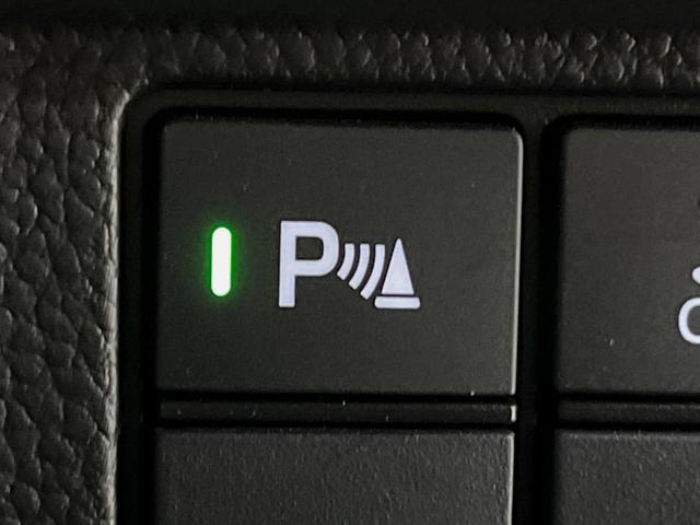 Ｎ－ＢＯＸカスタム Ｌターボ　純正９型ナビ　ターボ　両側電動ドア　バックカメラ　衝突被害軽減システム　禁煙車　ハーフレザーシート　ドラレコ　コーナーセンサー　スマートキー　ＬＥＤヘッド　ビルトインＥＴＣ　クルコン（7枚目）