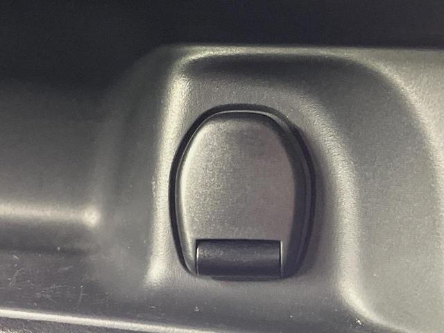 セレナ ハイウェイスター　純正ナビ　全周囲カメラ　衝突軽減装置　ドラレコ　プロパイロット　電動パーキングブレーキ　ＥＴＣ　両側電動スライドドア　リアオートエアコン　ステアリングスイッチ　禁煙車　スマートキー　盗難防止装置（37枚目）