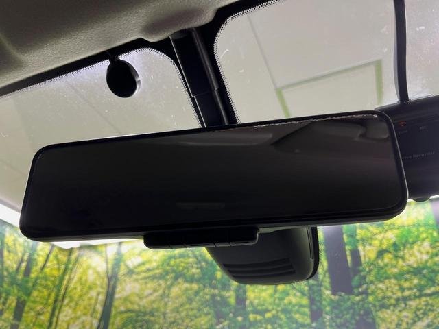 セレナ ハイウェイスター　純正ナビ　全周囲カメラ　衝突軽減装置　ドラレコ　プロパイロット　電動パーキングブレーキ　ＥＴＣ　両側電動スライドドア　リアオートエアコン　ステアリングスイッチ　禁煙車　スマートキー　盗難防止装置（41枚目）