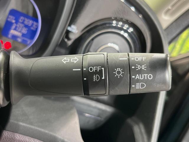 Ｎ－ＯＮＥ プレミアム　ツアラー　ＳＤナビ　バックカメラ　衝突被害軽減システム　禁煙車　ハーフレザーシート　スマートキー　ＨＩＤヘッド　ビルトインＥＴＣ　クルコン　オートエアコン　Ｂｌｕｅｔｏｏｔｈ　ＣＤ　ＤＶＤ再生　フルセグ（41枚目）