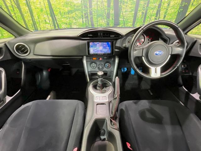 BRZ R MT車 SDナビ STiストラットタワーバー バックカメラ 禁煙車 スマートキー HIDヘッド ETC 純正17インチアルミ Bluetooth CD DVD再生 フルセグ(2枚目)