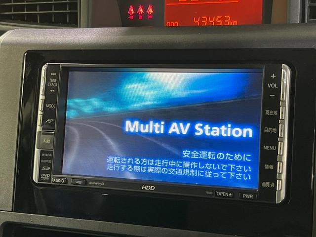 ルーミー Ｘ　純正ナビ　バックカメラ　電動スライドドア　衝突軽減軽減装置　禁煙車　コーナーセンサー　スマートキー　ＥＴＣ　オートハイビーム　車線逸脱警報　オートライト　ヘッドライトレベライザー　プライバシーガラス（3枚目）