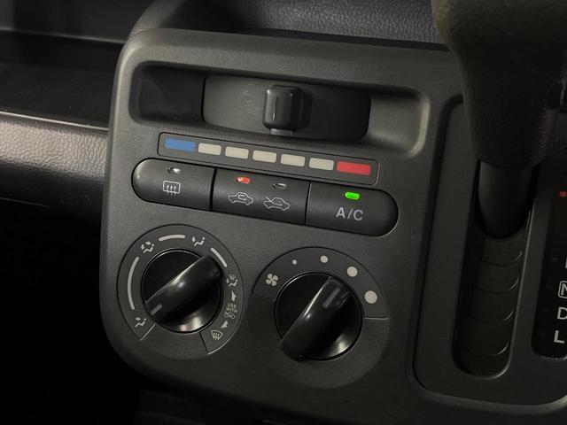 モコ Ｓ　禁煙車　ＣＤ再生　電動格納ミラー　プライバシーガラス　キーレス　オーディオ　エアコン　ベンチシート　パワーウィンドウ　盗難防止装置　ＥＢＤ付ＡＢＳ　インパネシフト　純正１３インチスチールホイール（5枚目）