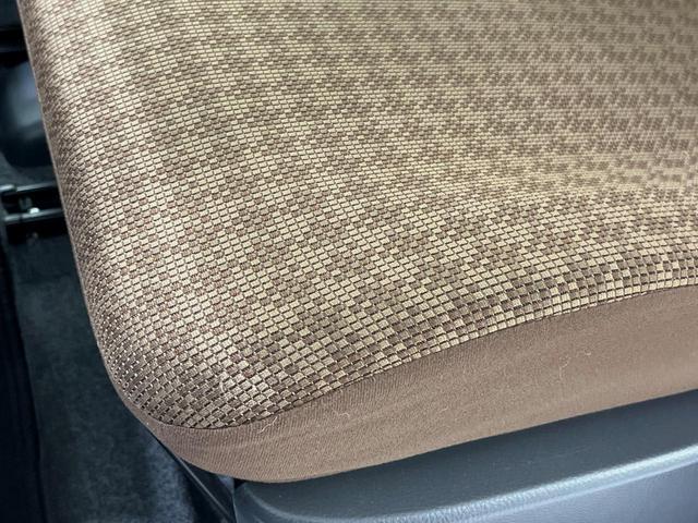 モコ Ｓ　禁煙車　ＣＤ再生　電動格納ミラー　プライバシーガラス　キーレス　オーディオ　エアコン　ベンチシート　パワーウィンドウ　盗難防止装置　ＥＢＤ付ＡＢＳ　インパネシフト　純正１３インチスチールホイール（39枚目）