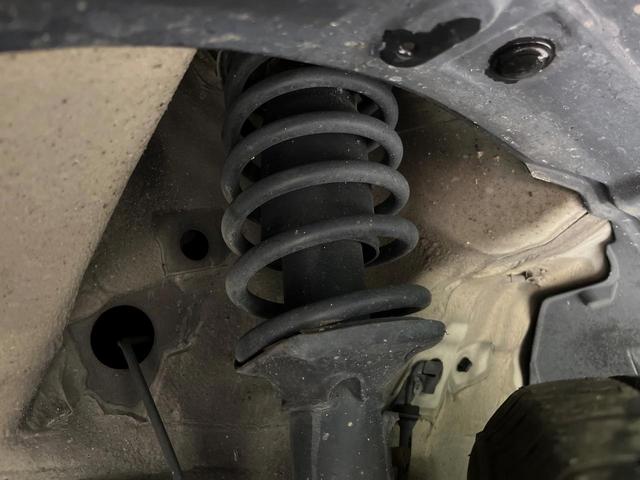 ＡＺワゴン ＸＳ　禁煙車　スマートキー　ドアバイザー　衝突安全ボディ　プライバシーガラス　盗難防止システム　純正１４インチアルミ　ＣＤ再生（20枚目）