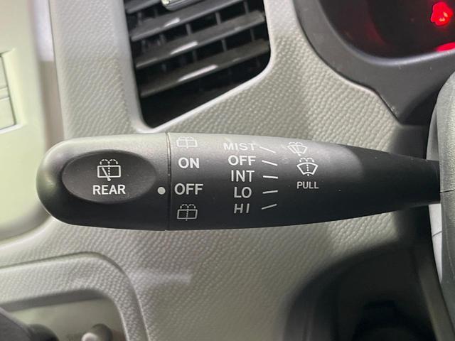 ＡＺワゴン ＸＳ　禁煙車　スマートキー　ドアバイザー　衝突安全ボディ　プライバシーガラス　盗難防止システム　純正１４インチアルミ　ＣＤ再生（24枚目）