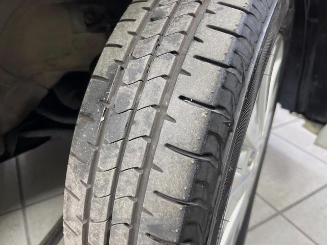 ＡＺワゴン ＸＳ　禁煙車　スマートキー　ドアバイザー　衝突安全ボディ　プライバシーガラス　盗難防止システム　純正１４インチアルミ　ＣＤ再生（48枚目）