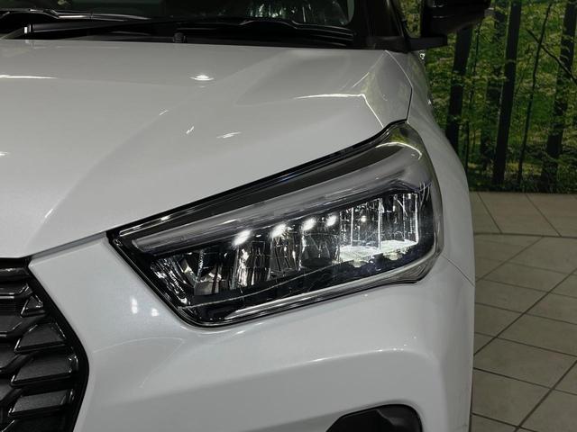 ロッキー プレミアムＧ　ＨＥＶ　登録済未使用車　純正９型ディスプレイオーディオ　全周囲カメラ　衝突軽減装置　２トーンカラー　レーダークルーズ　ハーフレザーシート　前席シートヒーター　コーナーセンサー　レーンキープ　ＬＥＤヘッドライト（56枚目）