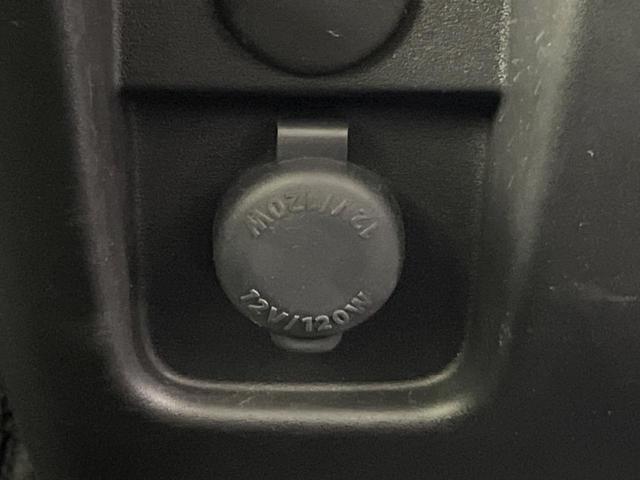 スペーシアカスタム ハイブリッドＸＳターボ　メーカー９型ナビ　両側電動スライドドア　全周囲カメラ　衝突軽減装置　レーダークルーズ　禁煙車　ハーフレザーシート　前後ドラレコ　コーナーセンサー　スマートキー　ＬＥＤヘッド　ステアリングヒーター（31枚目）