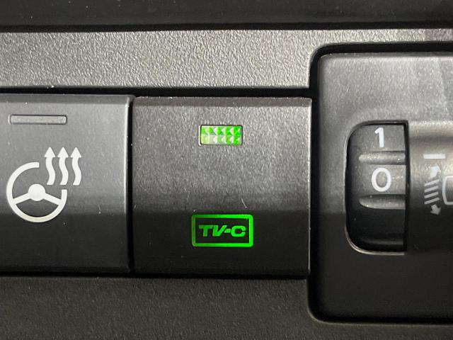 スペーシアカスタム ハイブリッドＸＳターボ　メーカー９型ナビ　両側電動スライドドア　全周囲カメラ　衝突軽減装置　レーダークルーズ　禁煙車　ハーフレザーシート　前後ドラレコ　コーナーセンサー　スマートキー　ＬＥＤヘッド　ステアリングヒーター（33枚目）