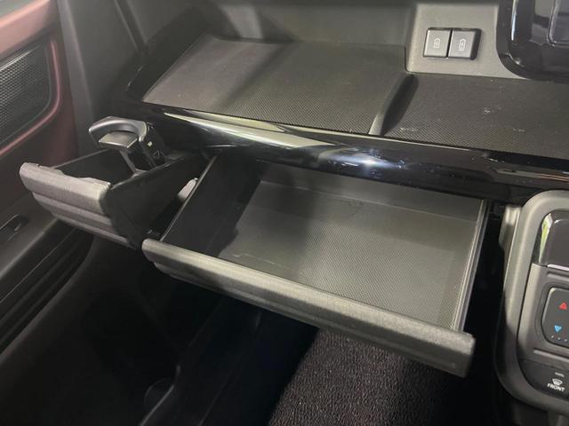 スペーシアカスタム ハイブリッドＸＳターボ　メーカー９型ナビ　両側電動スライドドア　全周囲カメラ　衝突軽減装置　レーダークルーズ　禁煙車　ハーフレザーシート　前後ドラレコ　コーナーセンサー　スマートキー　ＬＥＤヘッド　ステアリングヒーター（41枚目）