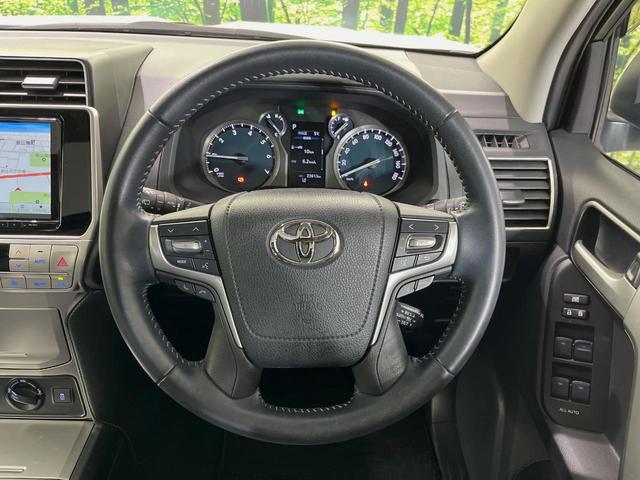 �y�����v�����X�e�A�����O�z�㎿�Ȋv���g�p���邱�ƂŁA��ɂ����������݂ƂĂ��^�]���₷���n���h���ł���