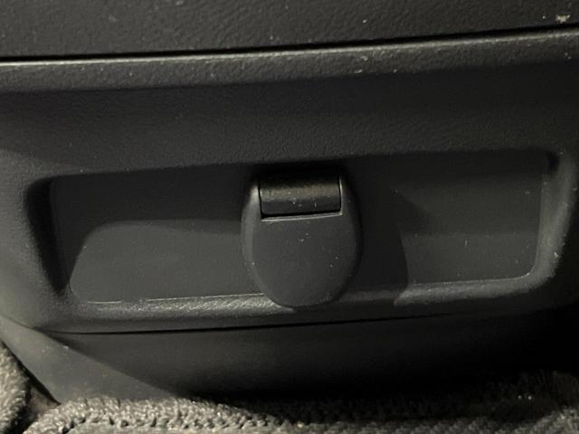 セレナ ハイウェイスターＶ　純正１０型ナビ　後席モニター　両側電動ドア　全周囲カメラ　衝突被害軽減システム　レーダークルーズ　禁煙車　ドラレコ　コーナーセンサー　スマートキー　ＬＥＤヘッド　ＥＴＣ　純正１６インチアルミ（36枚目）