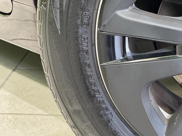 プリウス Ｇ　ＨＤＤナビ　バックカメラ　禁煙車　ハーフレザーシート　パワーシート　ドラレコ　スマートキー　ＨＩＤヘッドライト　ＥＴＣ　クルーズコントロール　オートライト　オートエアコン　純正１５インチアルミホイール（56枚目）