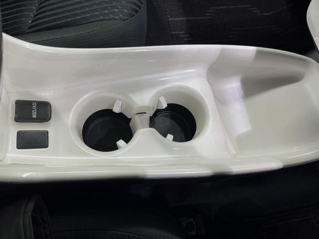 プリウス Ａ　純正９型ナビ　バックカメラ　衝突軽減装置　レーダークルーズ　禁煙車　コーナーセンサー　スマートキー　ＬＥＤヘッドライト　ＥＴＣ　オートマチックハイビーム　パークアシスト　ブラインドスポットモニター（37枚目）