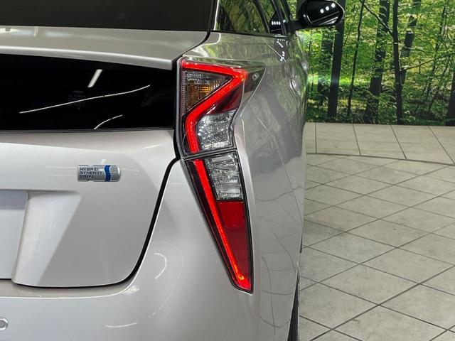 プリウス Ａ　純正９型ナビ　バックカメラ　衝突軽減装置　レーダークルーズ　禁煙車　コーナーセンサー　スマートキー　ＬＥＤヘッドライト　ＥＴＣ　オートマチックハイビーム　パークアシスト　ブラインドスポットモニター（53枚目）