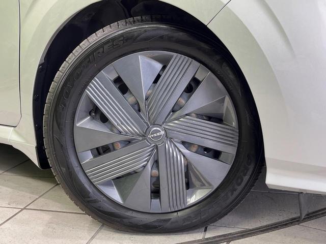 ノート X メーカー純正9型ナビ 全周囲カメラ 衝突軽減装置 プロパイロット ドラレコ ETC LEDヘッド 電動パーキング スマートキー ステアリングスイッチ オートエアコン 置くだけ充電 パワーバックドア(56枚目)