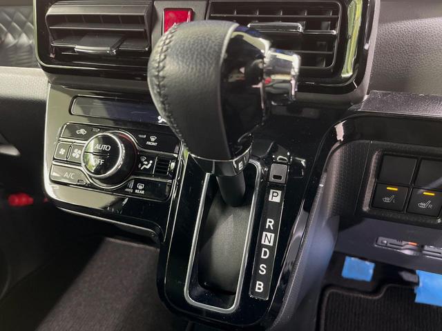 タント カスタムRSセレクション メモリーナビ 全周囲カメラ 両側電動スライドドア 衝突軽減装置 レーダークルーズ 禁煙車 ハーフレザーシート 前席シートヒーター コーナーセンサー スマートキー LEDヘッド ETC 車線逸脱警報(21枚目)