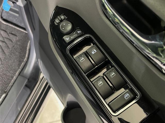 タント カスタムRSセレクション メモリーナビ 全周囲カメラ 両側電動スライドドア 衝突軽減装置 レーダークルーズ 禁煙車 ハーフレザーシート 前席シートヒーター コーナーセンサー スマートキー LEDヘッド ETC 車線逸脱警報(40枚目)