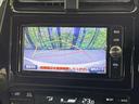 プリウス Ｓツーリングセレクション　純正ナビ　バックカメラ　衝突軽減装置　レーダークルーズ　禁煙車　ドラレコ　コーナーセンサー　スマートキー　ＬＥＤヘッド　ＥＴＣ　オートマチックハイビーム　車線逸脱警報　オートライト　オートエアコン（4枚目）