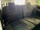 3列目シートはもちろん状態良好☆大人でもゆったりと座って頂けますので、大人数でのお出かけもラクラクです♪ご家族で、気の知れた仲間で、ドライブに行くのが楽しみですね♪