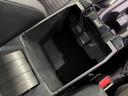 ハイブリッド　ダブルバイビー　純正９型ディスプレイ　バックカメラ　衝突軽減装置　レーダークルーズ　禁煙車　ハーフレザーシート　ドラレコ　コーナーセンサー　スマートキー　ＬＥＤヘッド　オートハイビーム　車線逸脱警報（35枚目）