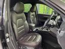 ＣＸ－５ ＸＤ　エクスクルーシブモード　サンルーフ　マツダコネクトナビ　全周囲カメラ　ＢＯＳＥサウンド　衝突軽減装置　レーダークルーズ　禁煙車　パワーバックドア　革シート　前席シートエアコン　パワーシート　ドラレコ　コーナーセンサー（8枚目）