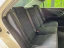 後部座席も気になるようなキズ・汚れやへたり等、大きなダメージはなく、良好な状態です。