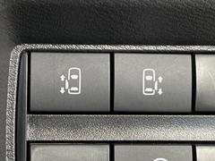 �ڥϥ󥺥ե꡼��ǽ�դ�ξ¦�ѥ���饤�ɥɥ��ۥ��饤�ɥɥ��β���­�������Ƥ��������ȡ���ưŪ�˥��饤�ɥɥ������Ĥ��ޤ�����ʪ��ξ�꤬�դ����ä����֤Ǥ⡢�ɥ��γ��Ĥ��Ǥ��ƤȤäƤ������� 5