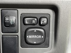 ����ư��Ǽ�ߥ顼�ۥ����ɥߥ顼����ư��Ǽ���ȤʤäƤ��ꡢ������־�Ǥ⥭�����Ĥ��ꥹ�����ޤ����ޤ��� 6