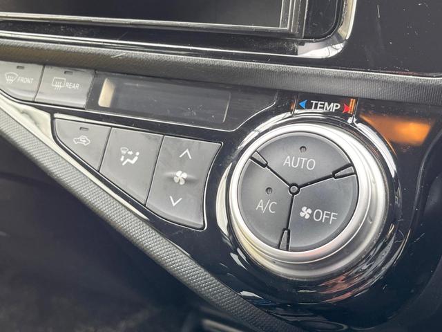 S 衝突被害軽減装置 禁煙車 オートライト スマートキー オートエアコン CDプレイヤー 盗難防止装置 プライバシーガラス(9枚目)