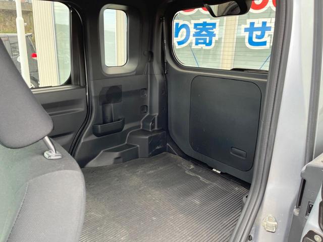 D 禁煙車 4WD 両側スライドドア Bluetooth再生 キーレス 盗難防止システム 衝突安全ボディ(28枚目)