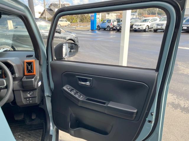 G SDナビ ガラスルーフ 衝突軽減装置 禁煙車 バックカメラ 前席シートヒーター フルセグTV Bluethooth再生 LEDヘッドライト LEDフォグライト オートエアコン スマートキー(44枚目)