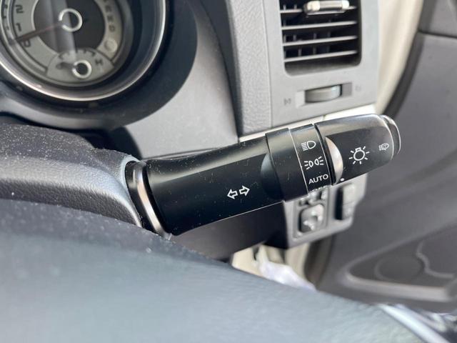 ロング エクシード carrozzeriaナビ 4WD クルーズコントロール バックカメラ ETC HIDヘッドライト オートエアコン オートライト 純正17インチアルミホイール(7枚目)