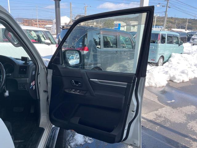 ロング エクシード carrozzeriaナビ 4WD クルーズコントロール バックカメラ ETC HIDヘッドライト オートエアコン オートライト 純正17インチアルミホイール(34枚目)