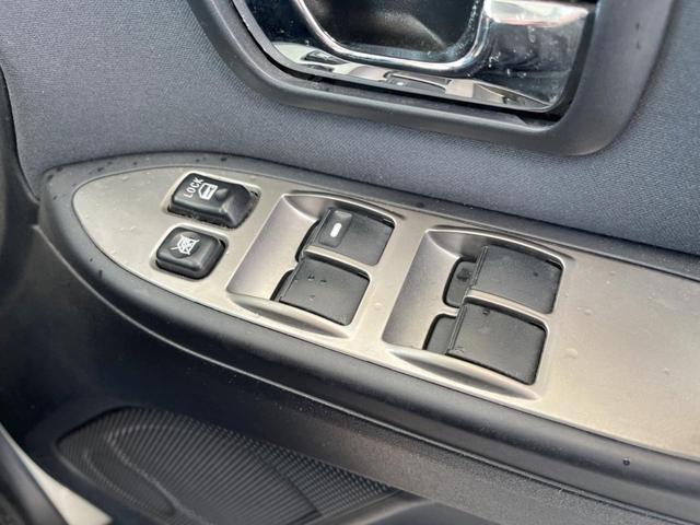 ロング エクシード carrozzeriaナビ 4WD クルーズコントロール バックカメラ ETC HIDヘッドライト オートエアコン オートライト 純正17インチアルミホイール(41枚目)