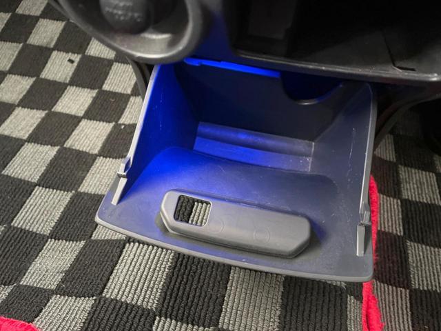 G パワーパッケージ 純正ナビ 4WD 禁煙車 両側電動スライドドア バックカメラ ETC Bluethooth再生 HIDヘッドライト スマートキー オートライト 純正16インチアルミホイール(45枚目)