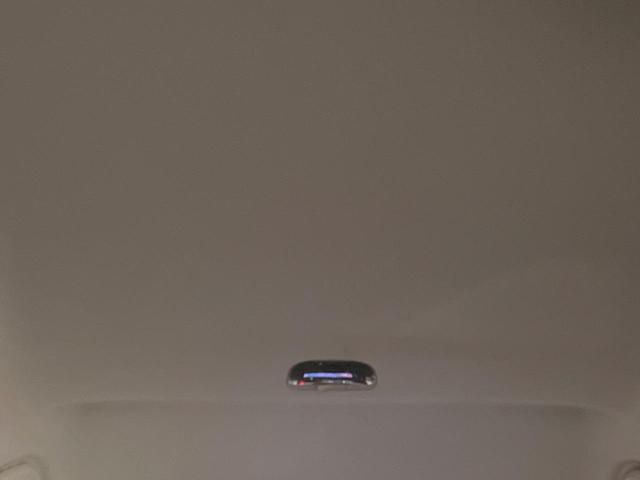 S-リミテッド 純正ナビ 4WD レーダークルーズコントトール シートヒーター フルセグTV バックカメラ ETC ハーフレザーシート LEDヘッドライト オートライト パワーシート 横滑り防止装置(38枚目)