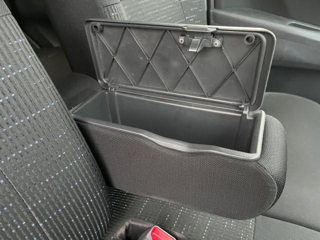 カスタムR オーディオ 禁煙車 LEDヘッドライト スマートキー オートエアコン オートライト 純正14インチアルミホイール 盗難防止装置 プライバシーガラス(28枚目)